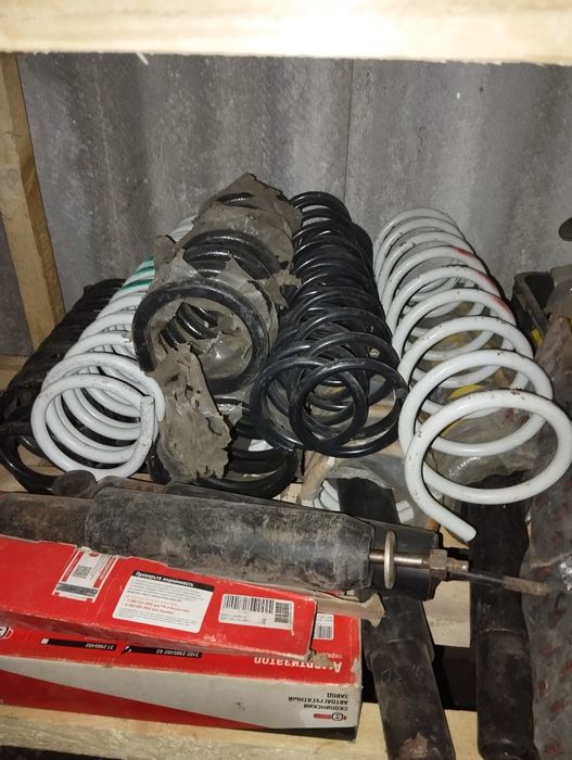 Пружини ваз 2101-015 нові та б.у