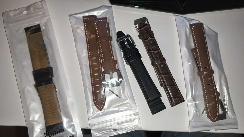 Жіночий наручний годинник Fossil AM4481