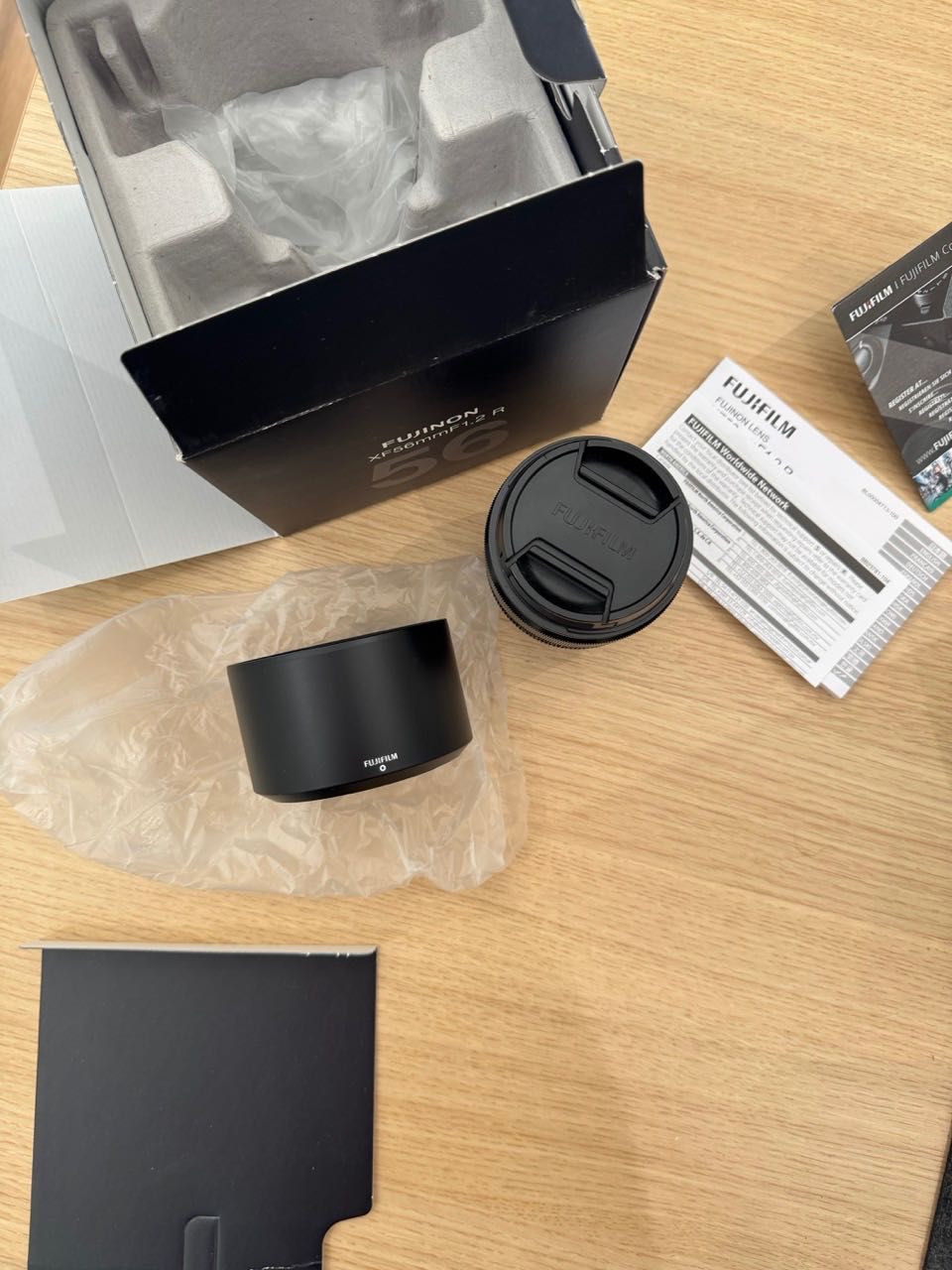 Fujifilm XF 56mm F1.2 R (Como Nova)