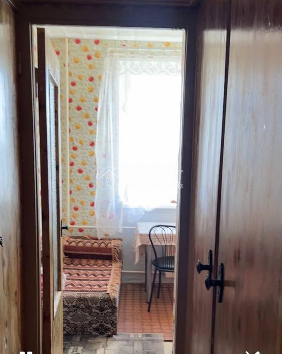 Продаж 1 кв на Астрономічній