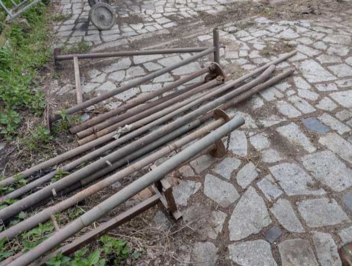 Stojak trójnóg wiertnica studni i inny sprzęt