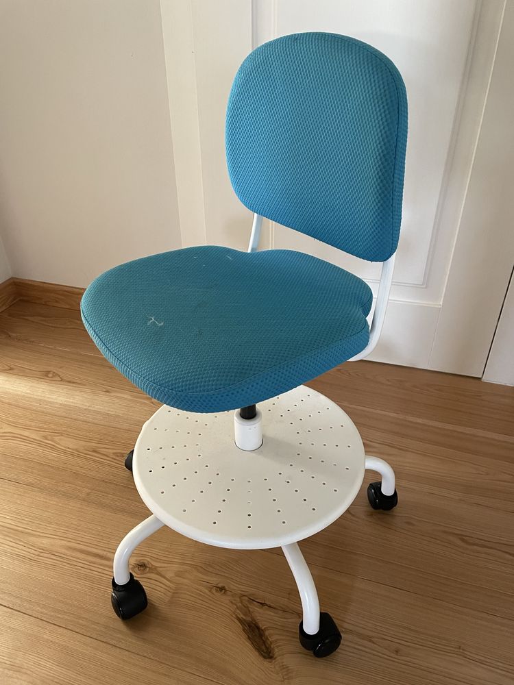 Dziecięce krzesło biurowe ikea vimund