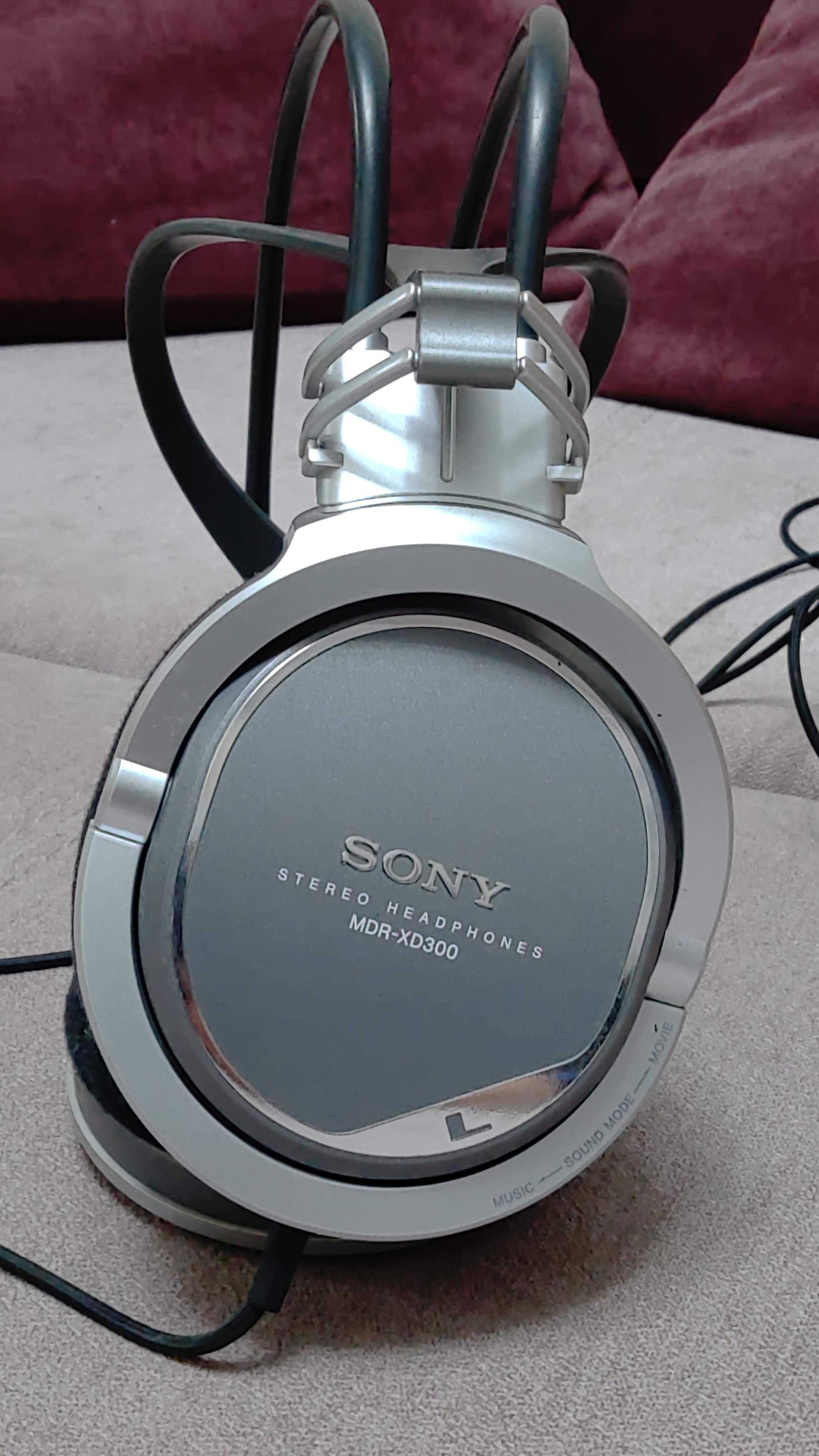 Навушники Sony MDR-XD300