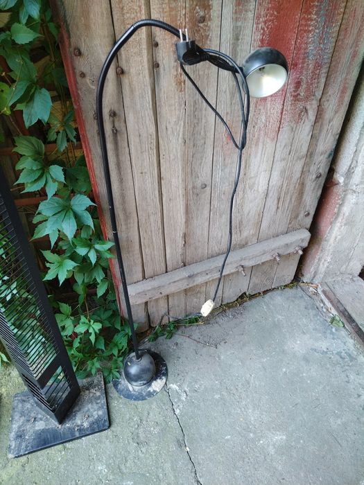 Lampka metalowa loft