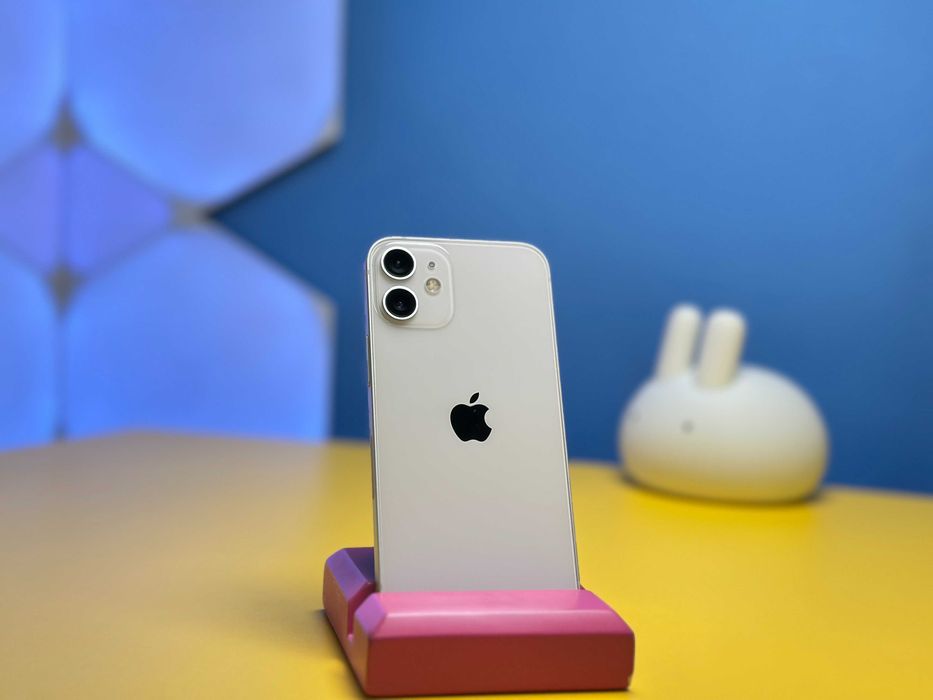 Смартфон Apple iPhone 12 Mini 64GB White (135354) Б/У З ГАРАНТІЄЮ