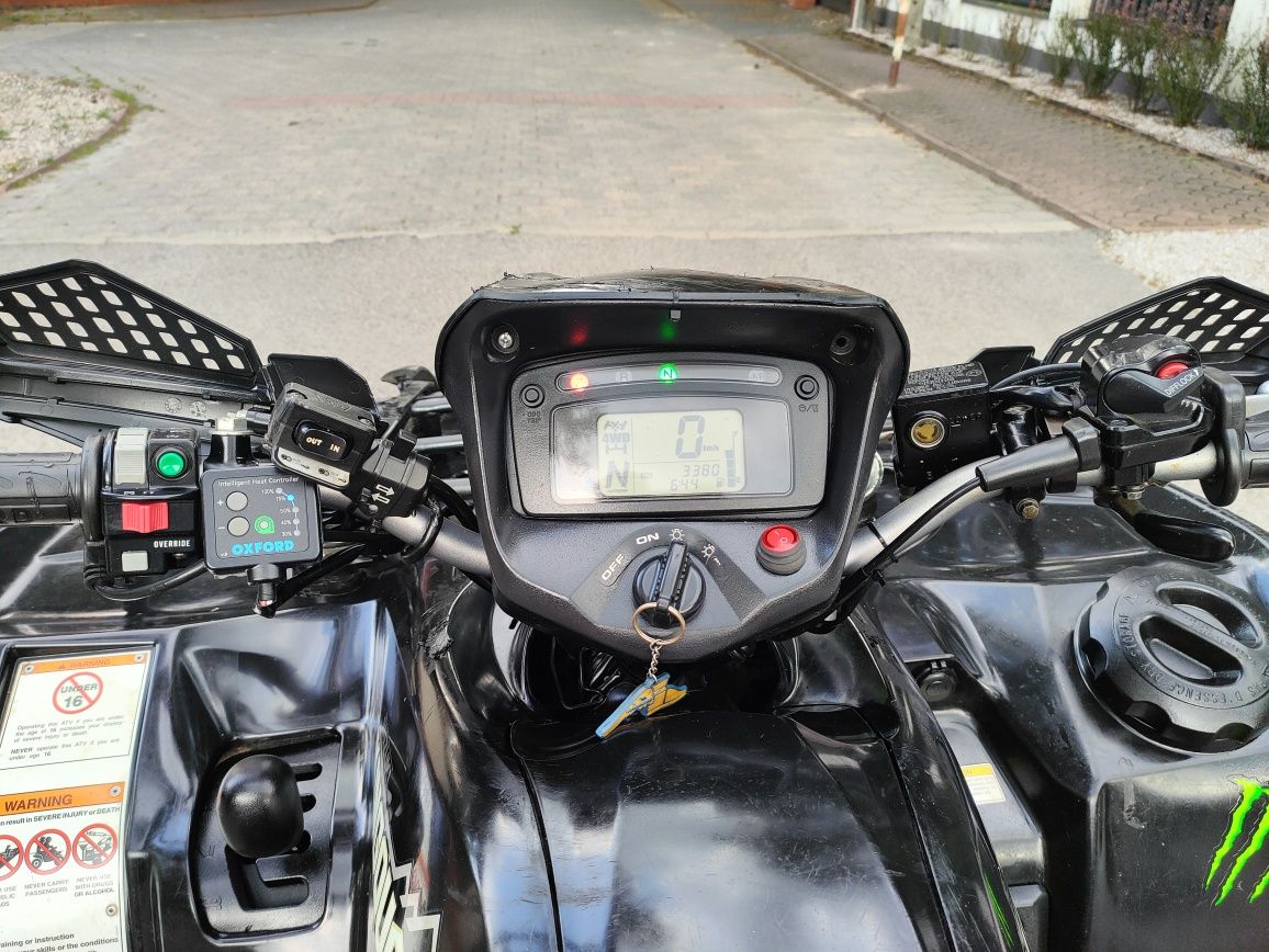 Kingquad 700 zarejestrowany priv tablice Quad