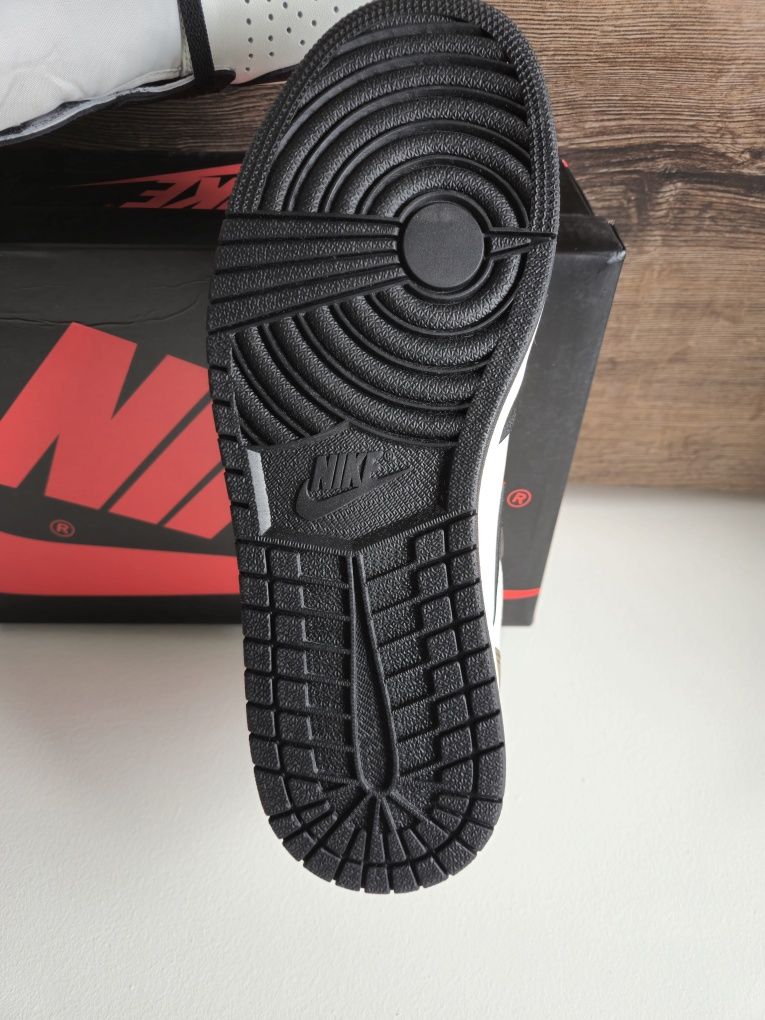 Jordan 1 High OG Dark Moka