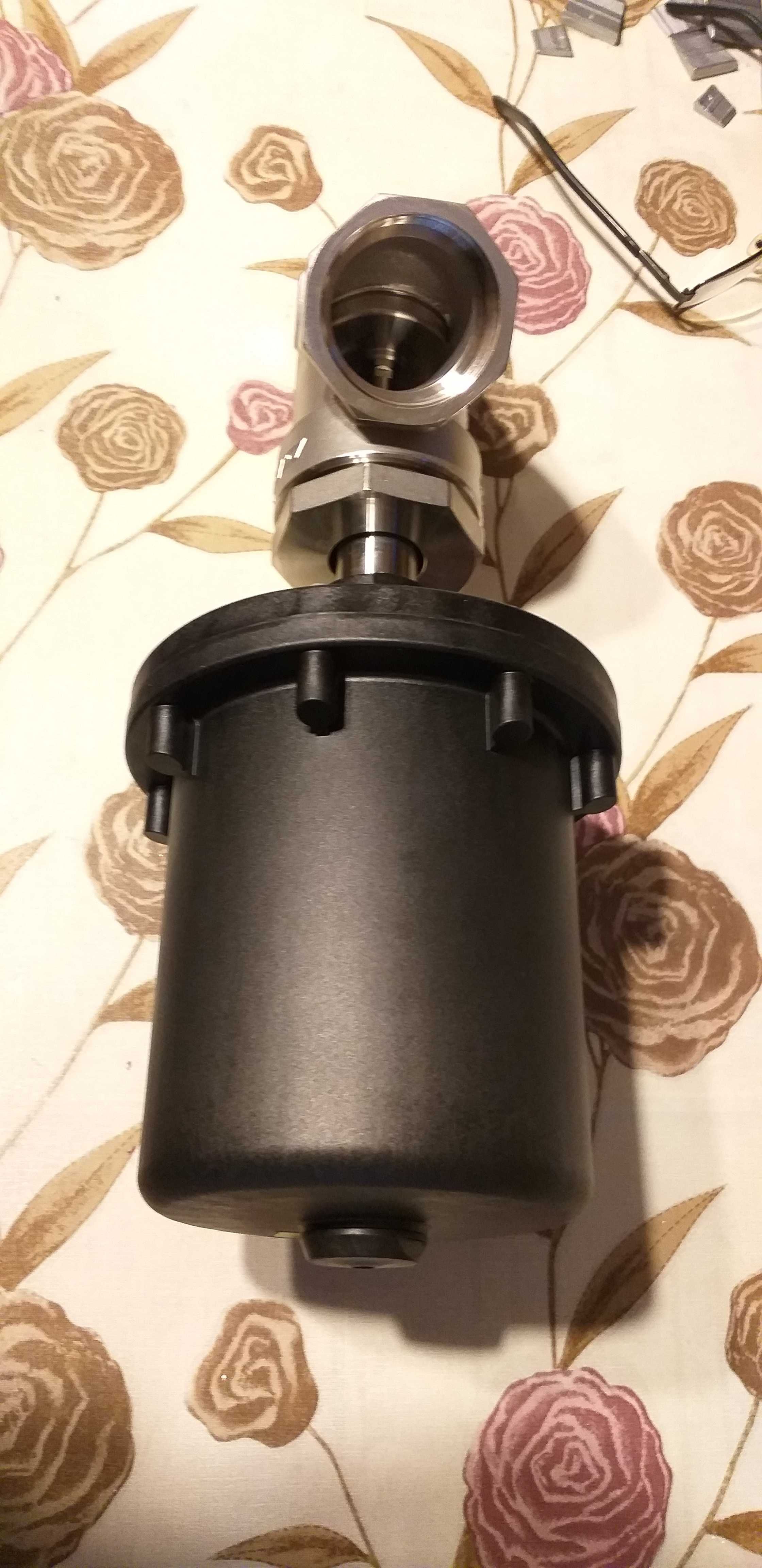 Zawór skośny GEMÜ DN25