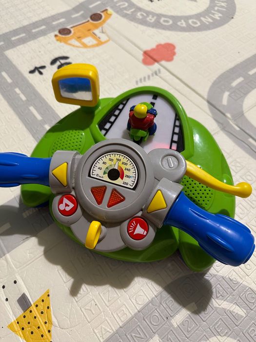 Kierownica interaktywna małego rajdowca motor