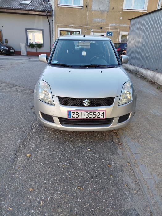 Samochód Suzuki swift