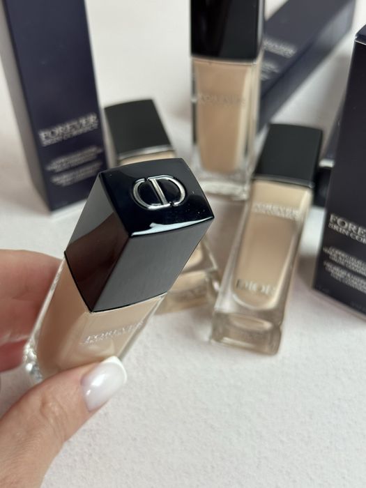 Кремовий коректор консілєр Dior Forever 1N