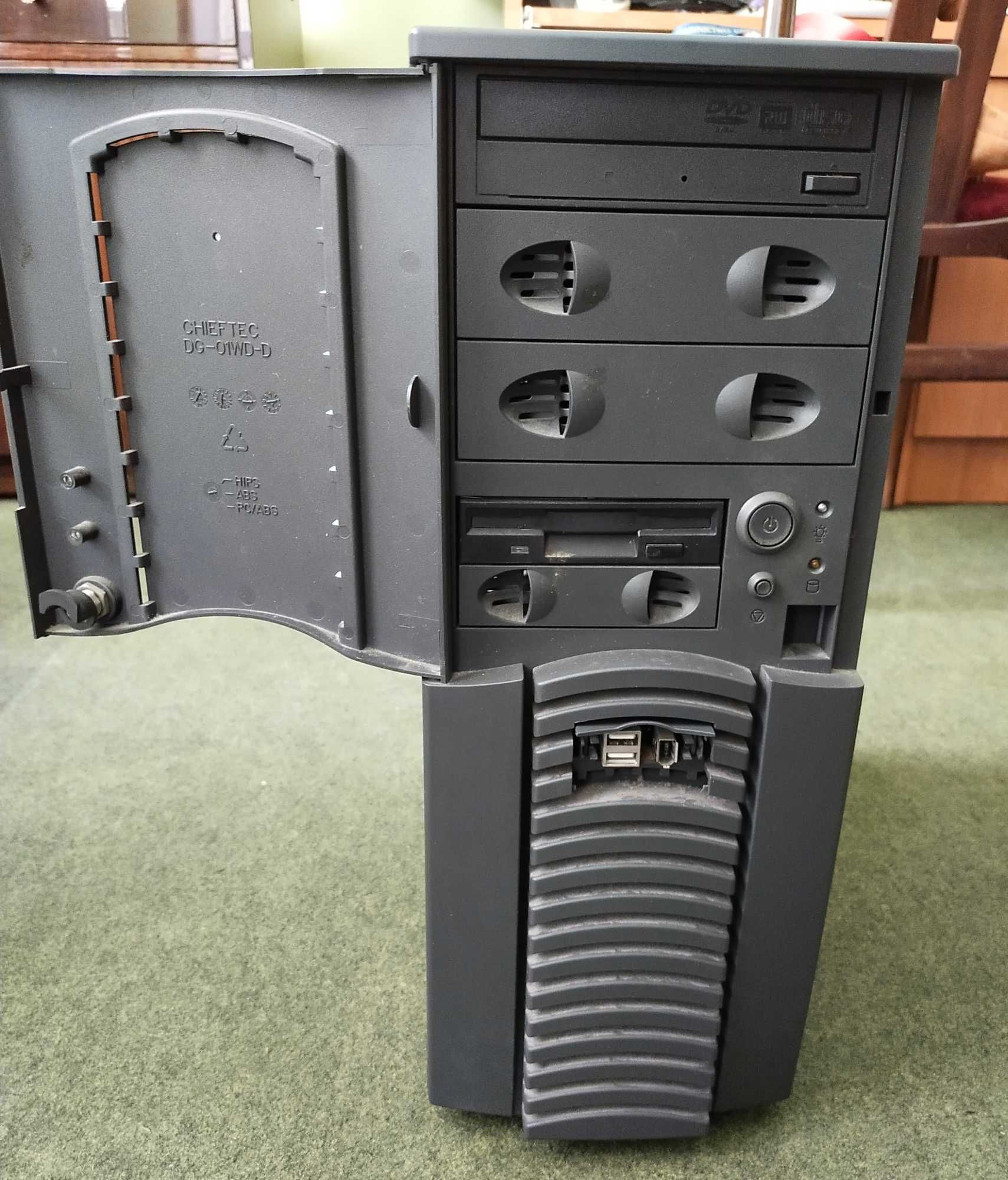 Stary komputer PC