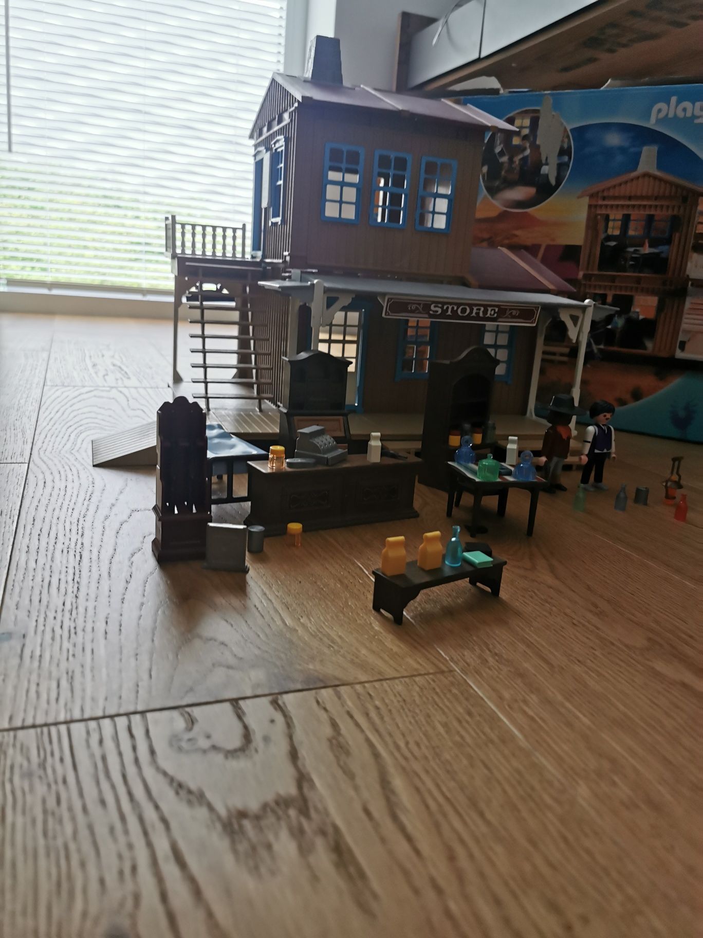 Playmobil western sklep z mieszkaniem