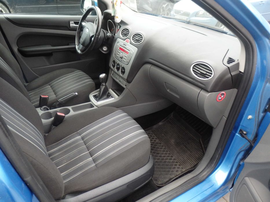 FORD FOCUS II LIFT, 1.4 benzyna 90KM, klima, alu, bez wkładu, zadbany!