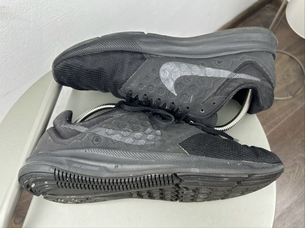 Оригінал! Кросівки Nike Downshifter 44 розмір 03436