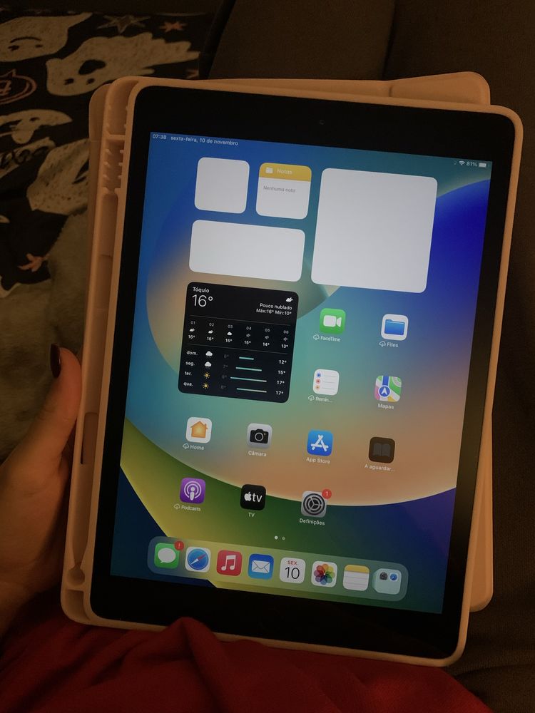 iPad 10.2 (2019)