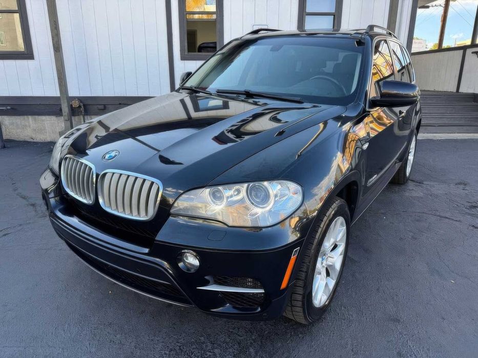 BMW X5 xDrive35d      2013