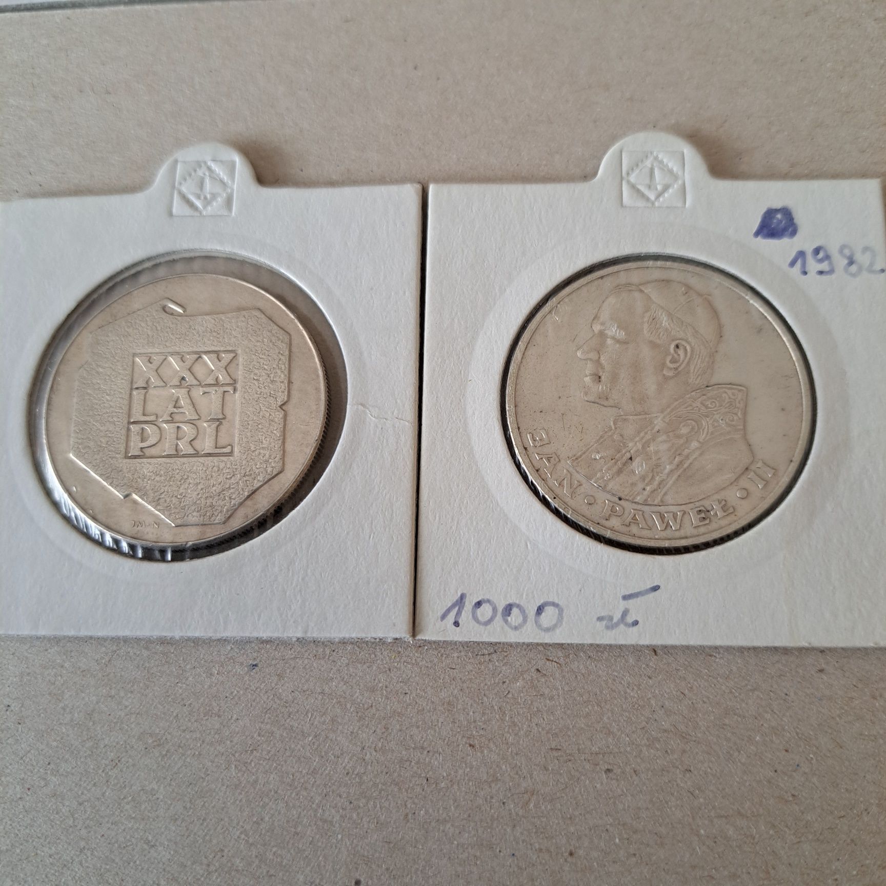 Zestaw srebrnych monet