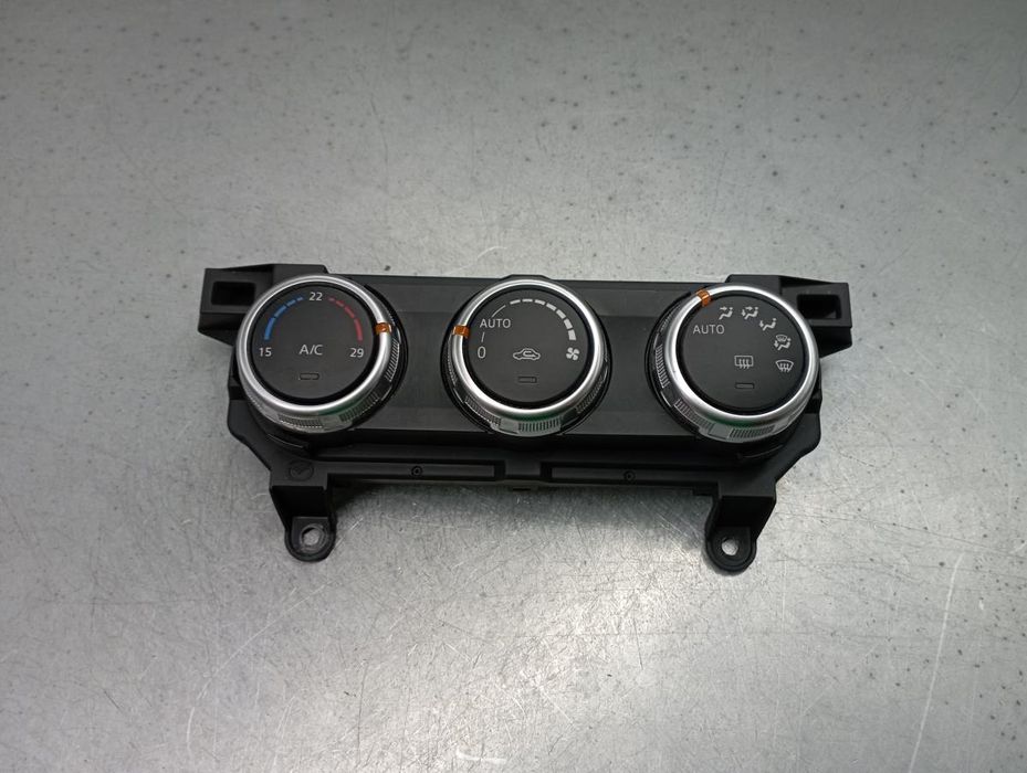 Comando chauffage / sofagem MAZDA CX-3 (DK)