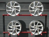 Felgi aluminiowe fabryczne 16 4x108 Opel Corsa F