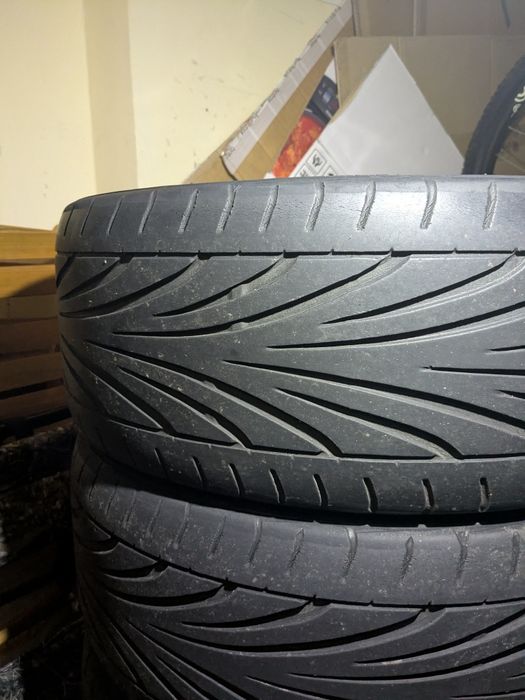 Toyo t1r proxes 225/40r18