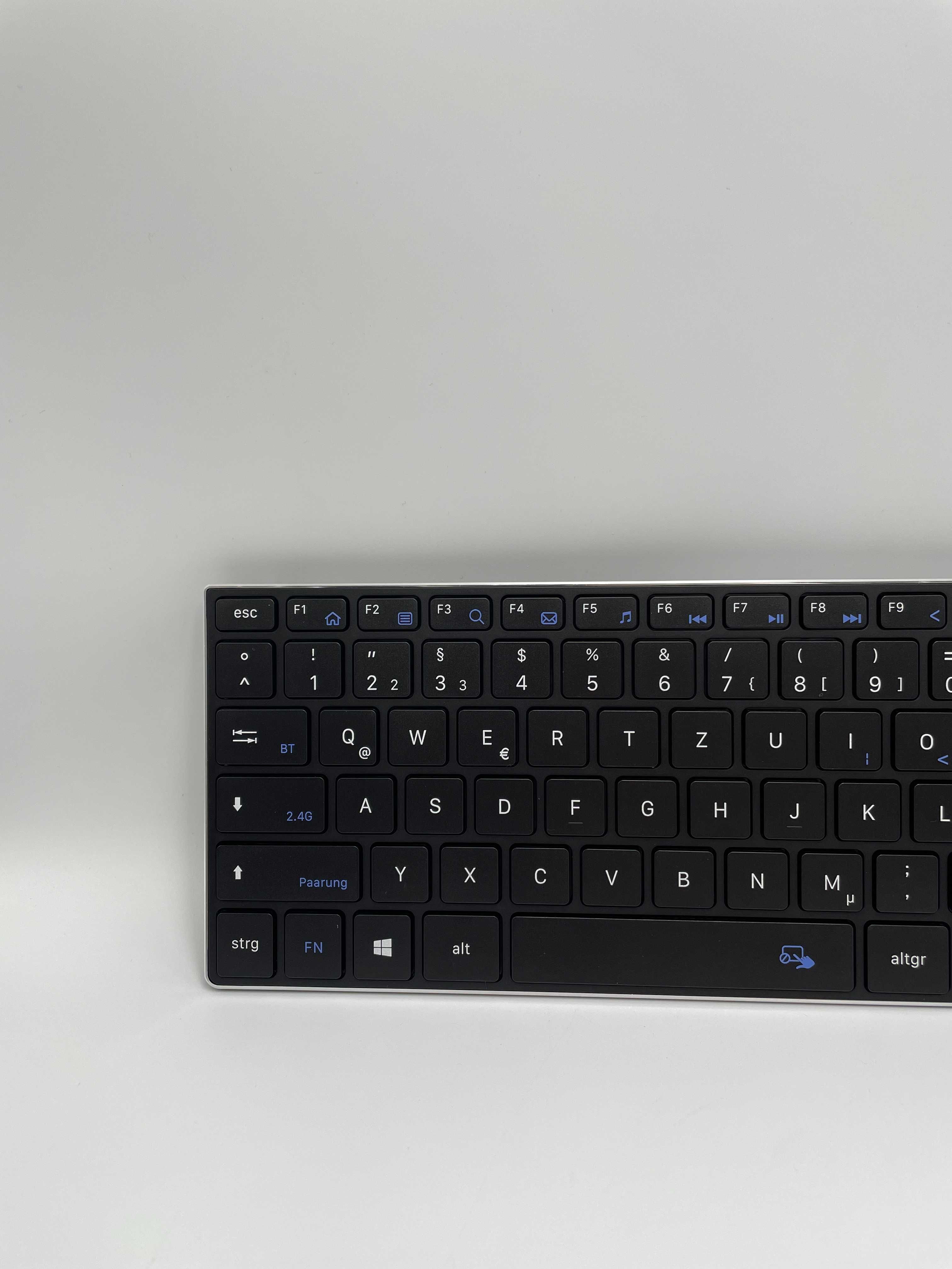 Bezprzewodowa klawiatura bluetooth z touchpad RII K22
