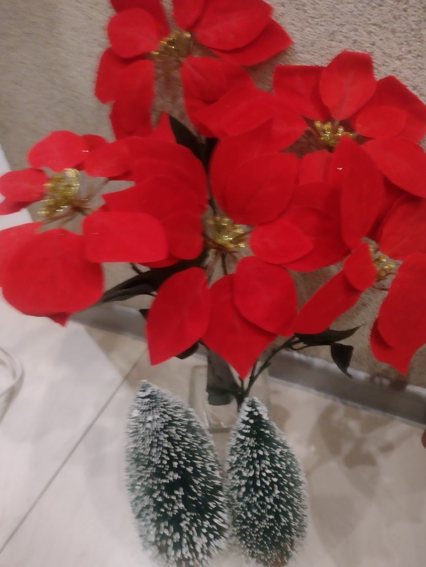 Kwiat sztuczny Gwiazda Betlejemska 2 bukiety  Świeta Bożego Narodzenia