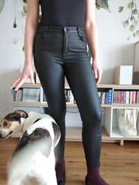 Czarne spodnie Calzedonia rozmiar M