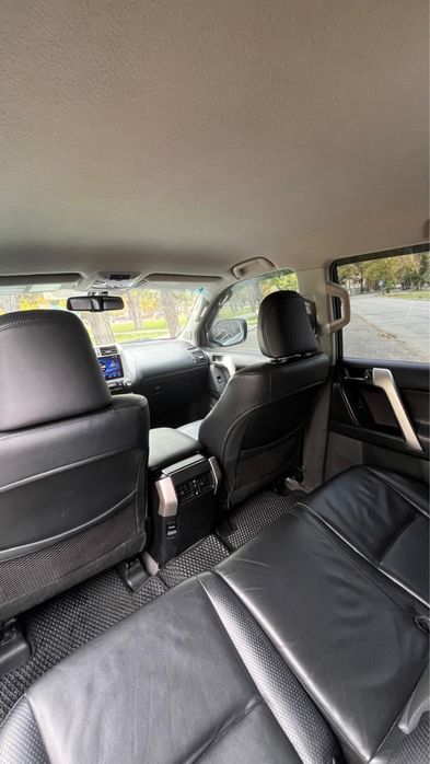 Toyota Land Cruiser Prado 2010