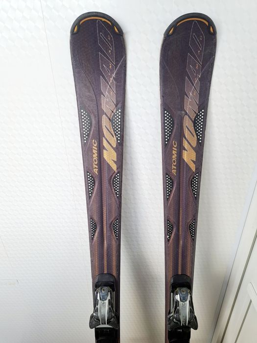 Горные лыжи Atomic 157см. Киев.