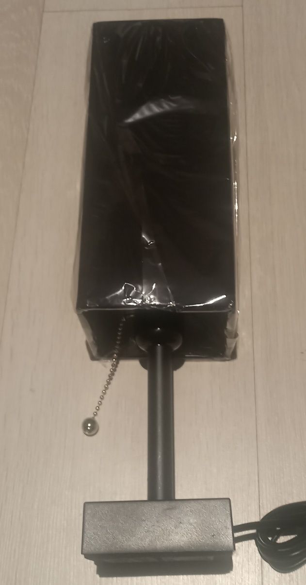 Lampka nocna z portami ładowania USB-C+A,