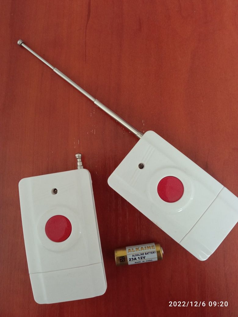 Тривожна кнопка для домашньої GSM сигналізації