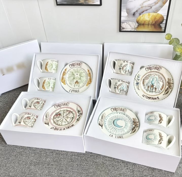 Стильні європейські чайні набори!