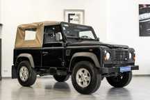 Land Rover Defender 90 SW 2.4 CRD S