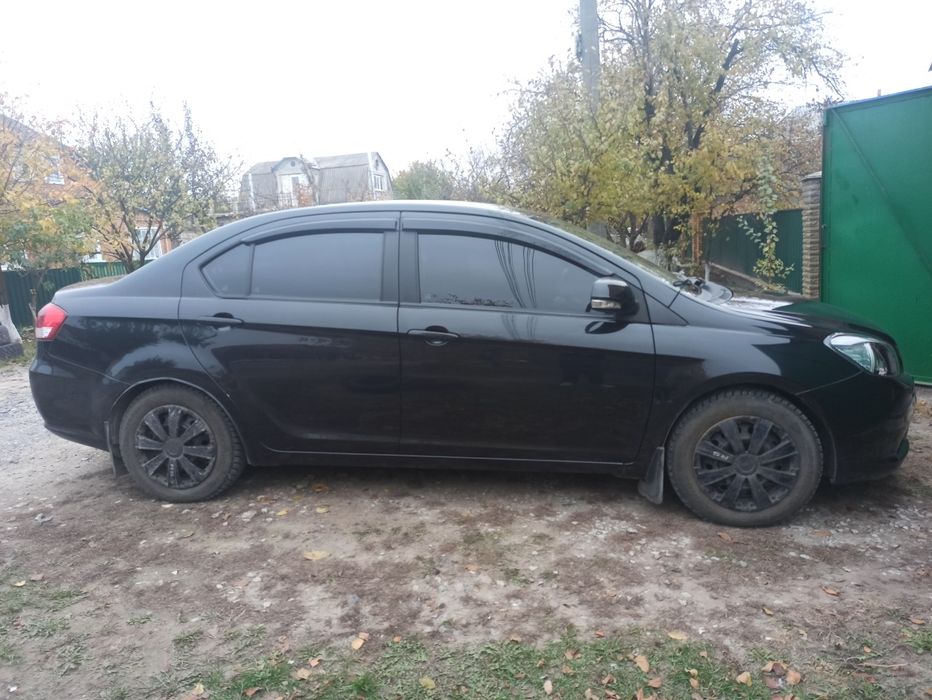 Хороший і надійний автомобіль