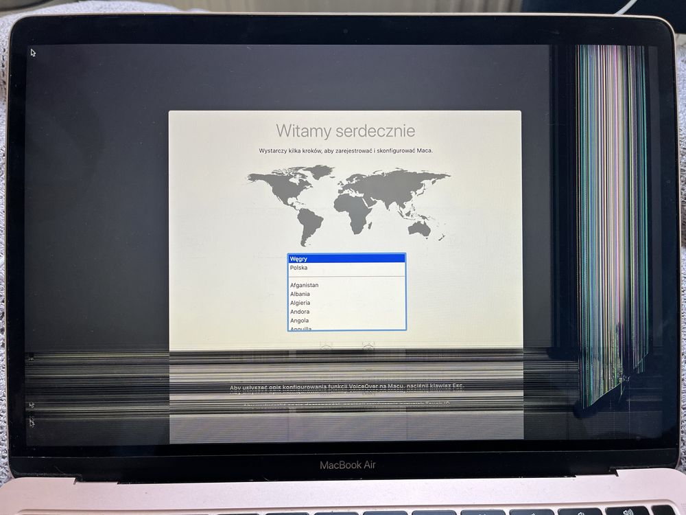 Macbook Air 13” 2019 i5 8GB RAM 128 SSD