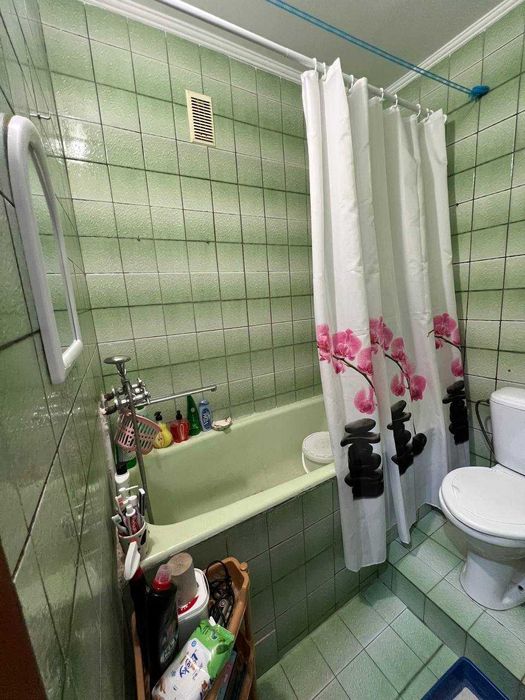 40746  квартира, в районі Південно-Заходу, орієнтир автостанція №5.