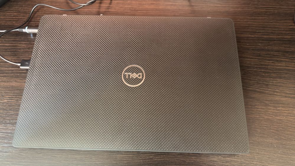 Dell Latitude 7400