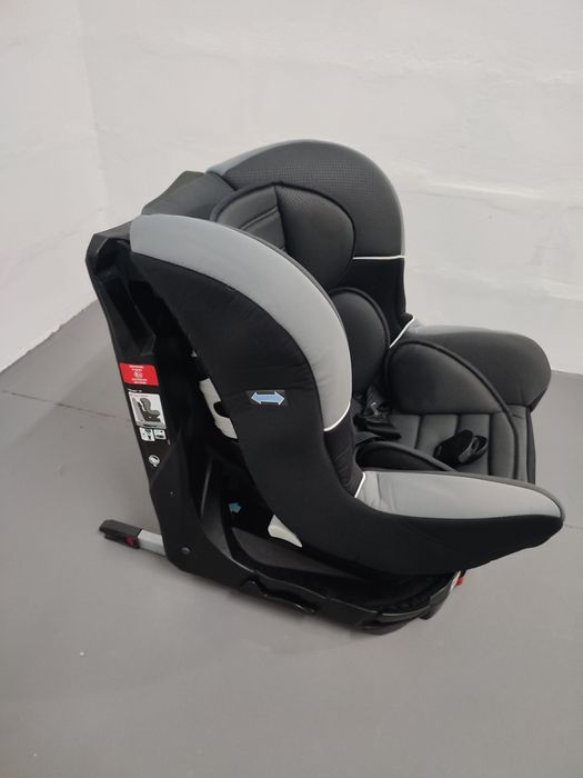 Cadeira auto giratória