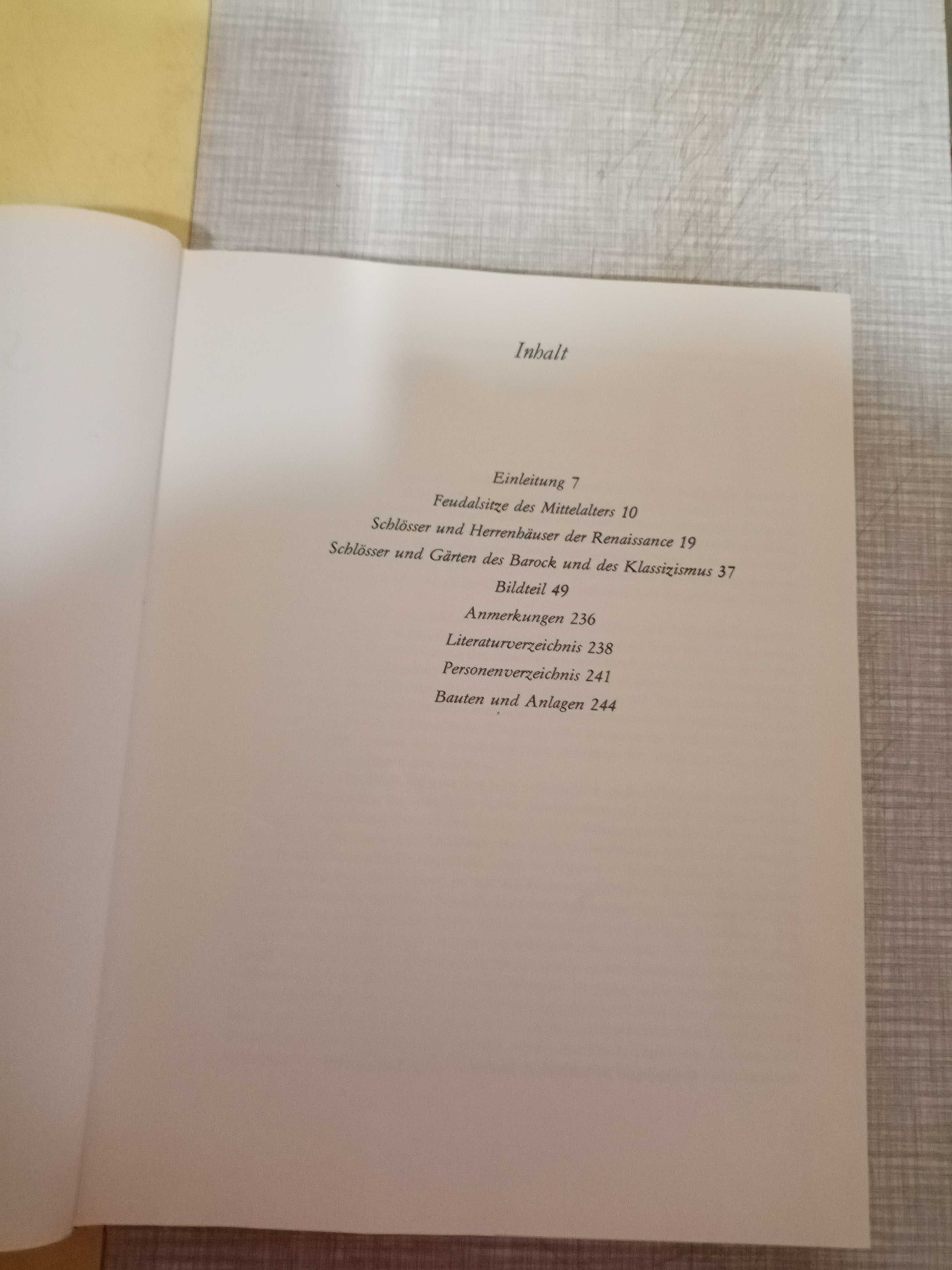 Книга " Дворцы и сады Мекленбурга" на немецком языке.