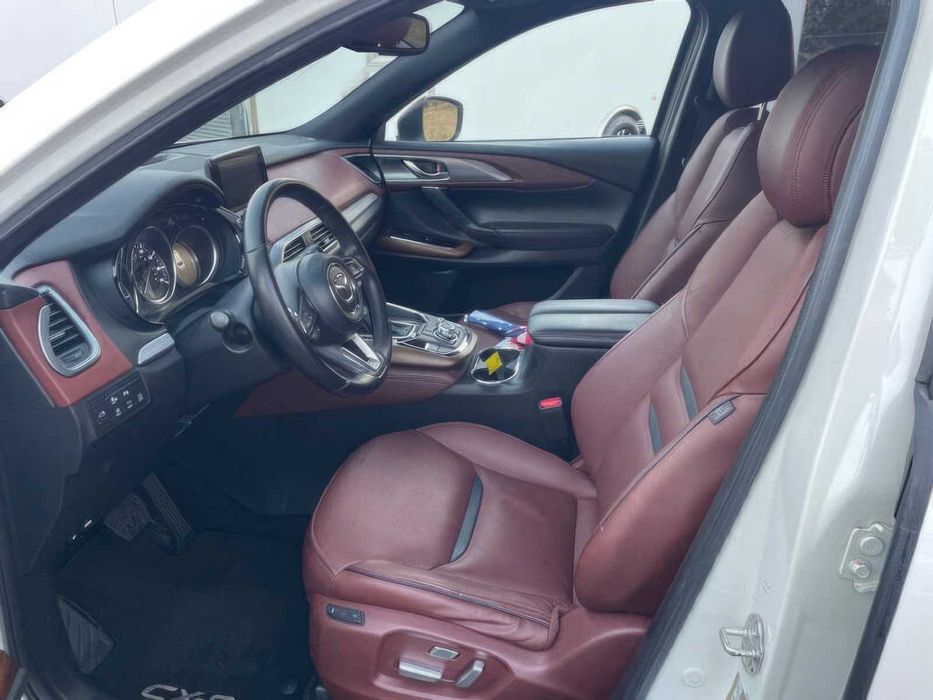 Mazda CX-9 Signature      2017