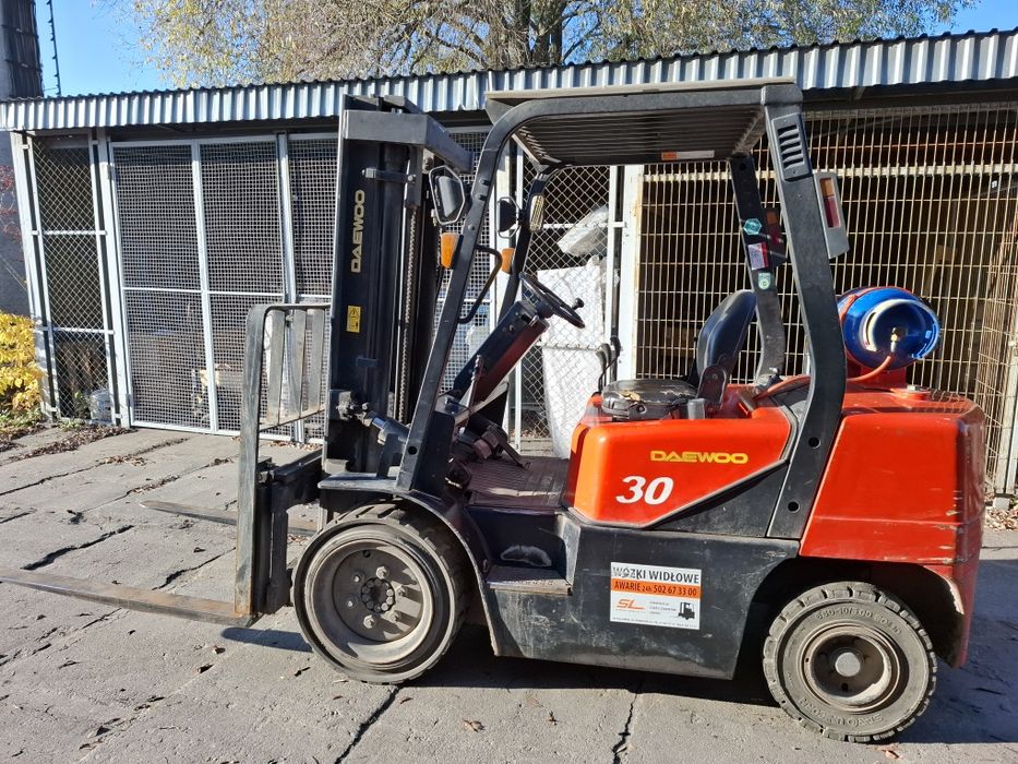 Wózek widłowy używany Daewoo 3tony