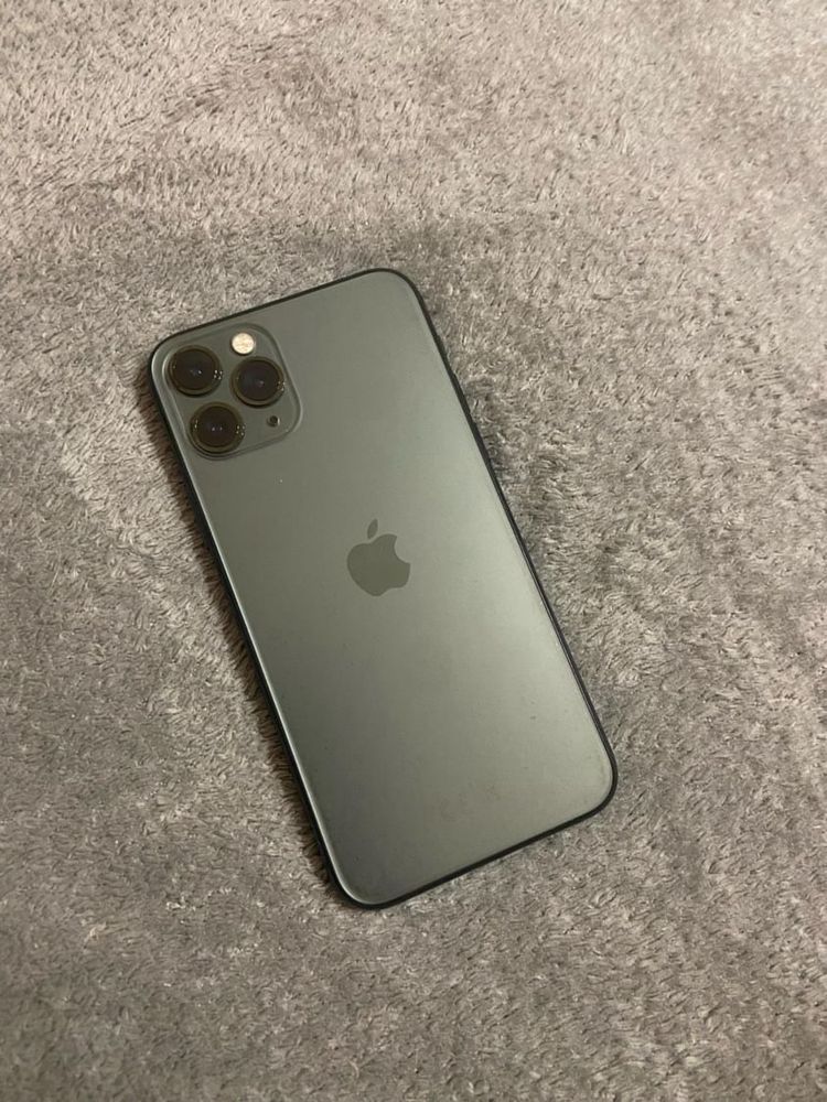 Продам iphone 11 pro /64 gb