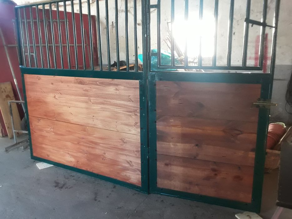 Box de Cavalo (Frente)