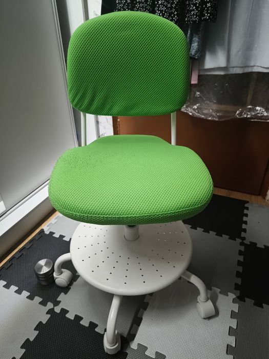 Krzesło obrotowe dziecięce