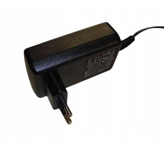 Zasilacz wtyczkowy HUAWEI 12V 1,5A 18W WTYK 5,5 x 2,1 mm HW-120150E5W