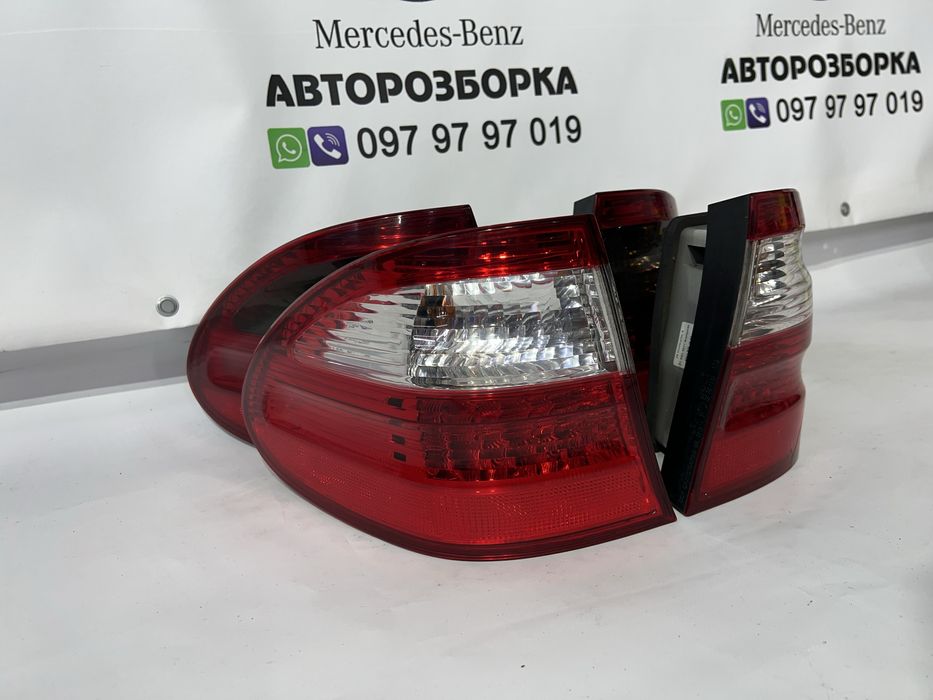 Задний левий правий ліхтар стоп фонарь Mercedes-Benz E-Class W211 Рест