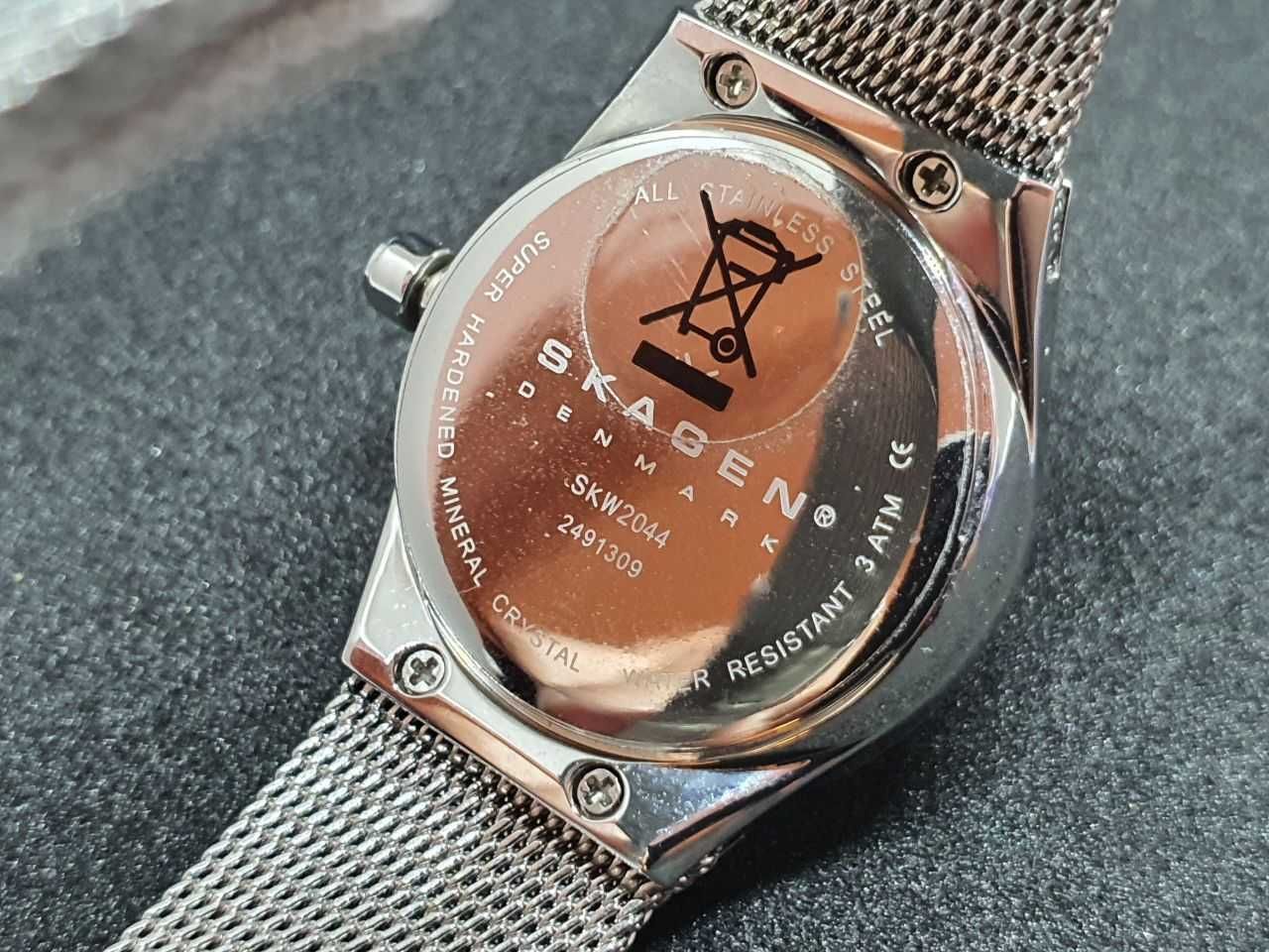 Новые женские наручные часы Skagen Denmark 2044