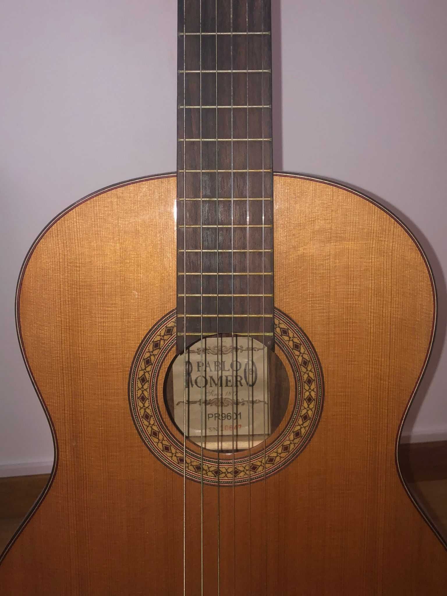 Guitarra Clássica, 2a mão - Pablo Romero