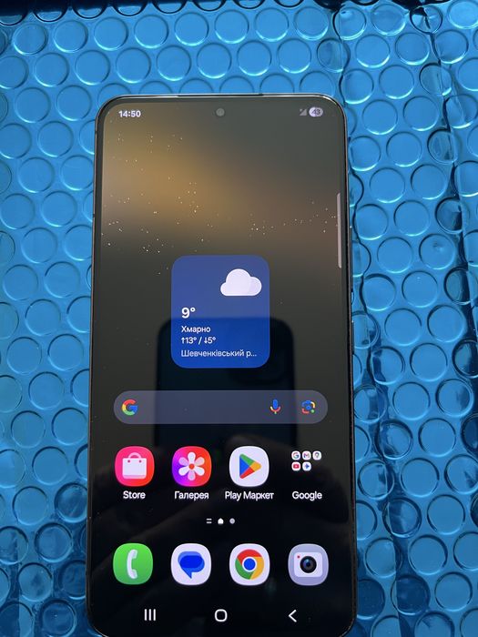 Телефон Samsung Galaxy S22 Onyx Black 8/128 стан 9+/10